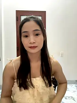 Snapshot of Pig_pig11 chatting on November 11, 2:06 pm Pig pig11 online show from November 11, 2:06 pm