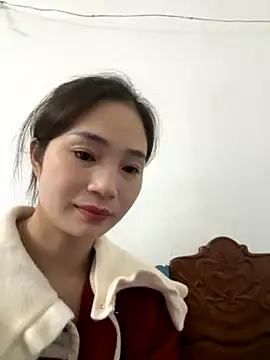 Snapshot of Pig_pig11 chatting on November 21, 5:00 pm Pig pig11 online show from November 21, 5:00 pm