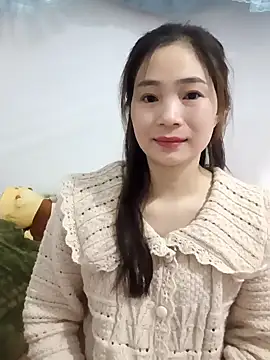 Snapshot of Pig_pig11 chatting on December 1, 8:03 pm Pig pig11 online show from December 1, 8:03 pm