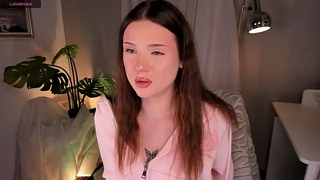 Snapshot of AustinClowerd chatting on December 18, 7:14 am AustinClowerd online show from December 18, 7:14 am