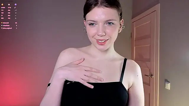 PollyRouge   online show from February 15, 8:27 pm