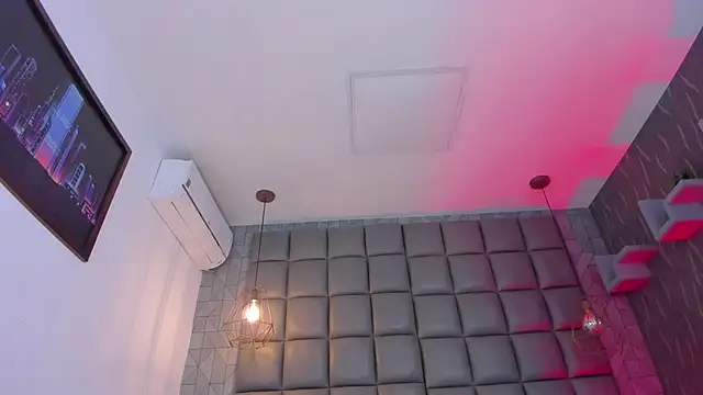 dannavelvet online show from January 7, 12:29 pm