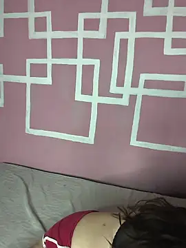 Snapshot of Esmesweet23 chatting on November 27, 10:12 pm Esmesweet23 online show from November 27, 10:12 pm