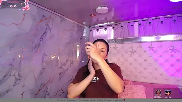 Melissa-roberts online show from March 19, 8:02 pm