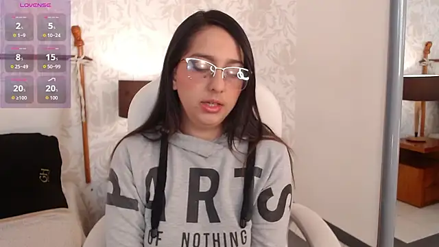 Snapshot of LexyBlaze_ chatting on November 15, 11:29 am LexyBlaze online show from November 15, 11:29 am