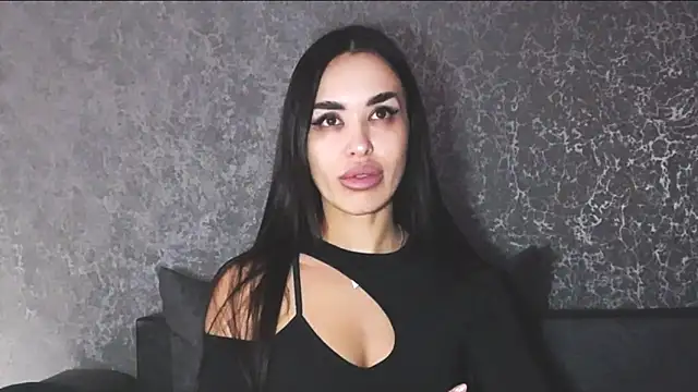 velvetveyraX online show from March 8, 6:55 pm