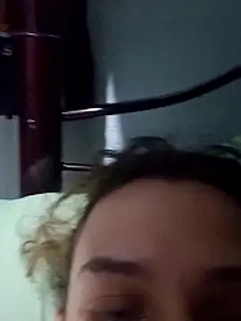 Khalid16  online show from April 6, 1:14 am