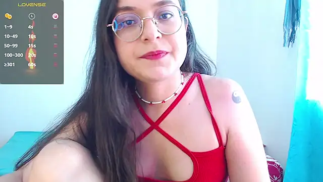 Snapshot of Vicky_cristinax chatting on November 2, 7:05 pm Vicky cristinax online show from November 2, 7:05 pm