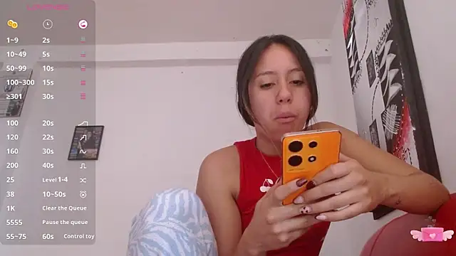 Snapshot of LunaaMorena chatting on January 15, 1:16 pm LunaaMorena online show from January 15, 1:16 pm