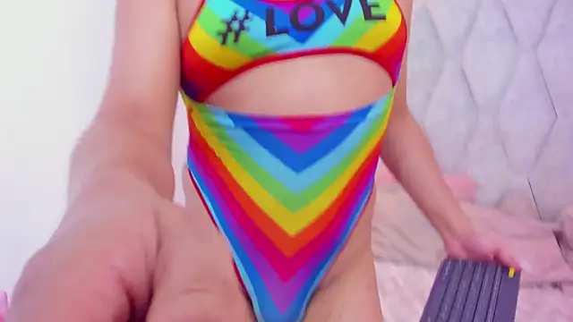 IrinaaVega online show from November 10, 10:42 pm