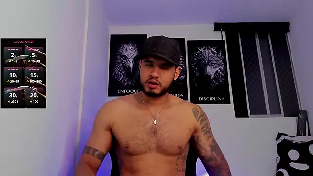 AUSTINN TORRES online show from February 20, 12:18 am