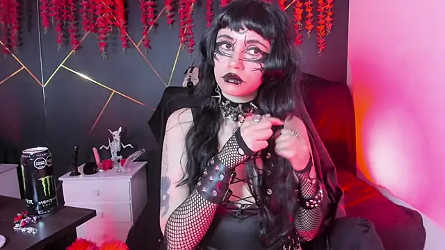 Snapshot of Yueeclipsa chatting on November 14, 3:05 am Yueeclipsa online show from November 14, 3:05 am