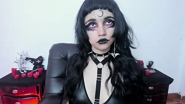 Snapshot of Yueeclipsa chatting on December 3, 3:36 am Yueeclipsa online show from December 3, 3:36 am