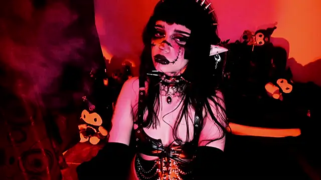 Yueeclipsa online show from March 11, 6:30 am