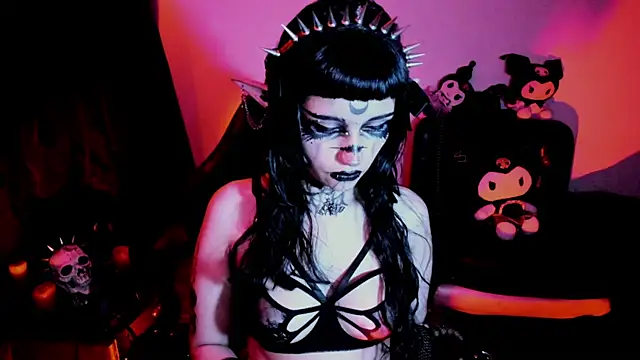 Yueeclipsa online show from April 5, 5:15 am