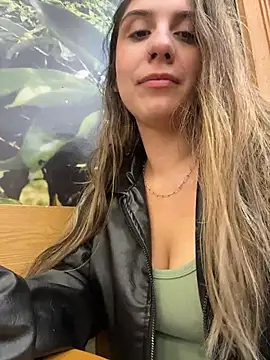 sarah honey   online show from November 19, 2:50 pm