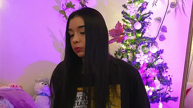 ISA NIXON online show from December 14, 10:36 pm