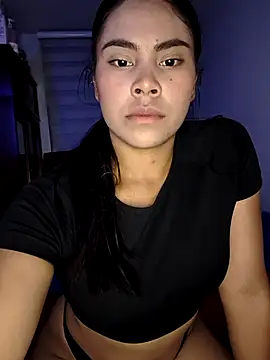 Snapshot of kathieeen chatting on October 26, 4:29 am kathieeen online show from October 26, 4:29 am