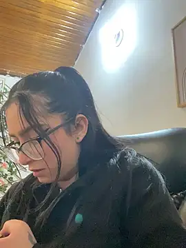 Snapshot of Kloe_Novoa chatting on October 29, 2:08 pm Kloe Novoa online show from October 29, 2:08 pm