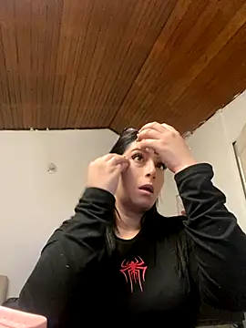 Snapshot of Kloe_Novoa chatting on November 6, 1:34 pm Kloe Novoa online show from November 6, 1:34 pm