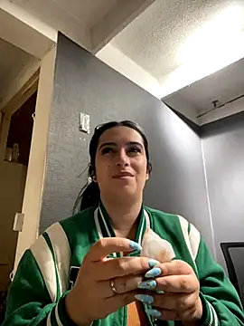 Snapshot of Kloe_Novoa chatting on November 17, 12:55 pm Kloe Novoa online show from November 17, 12:55 pm