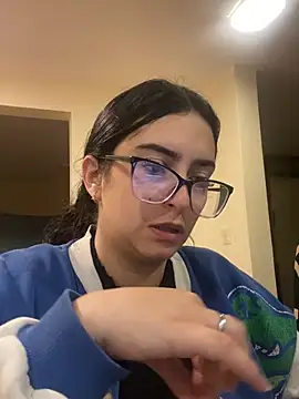 Kloe Novoa online show from April 15, 12:12 pm