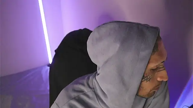 TokyoHatsumoto online show from February 3, 2:53 am