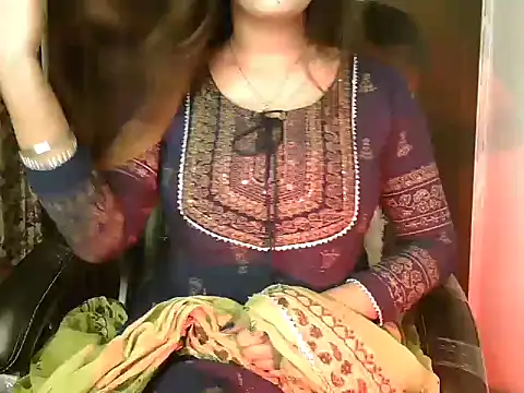 Snapshot of Sweet_sofie_01 chatting on November 23, 4:51 pm Sweet sofie 01 online show from November 23, 4:51 pm