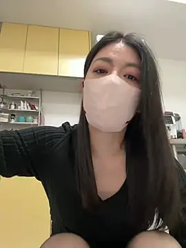 akimix xoxo online show from April 4, 10:35 am