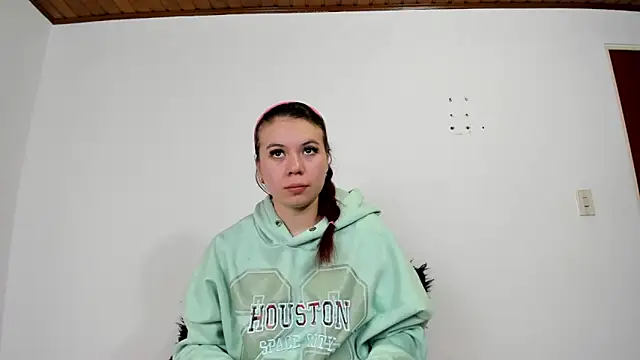 Snapshot of Vanessa_Martinz chatting on November 3, 11:55 am Vanessa Martinz online show from November 3, 11:55 am