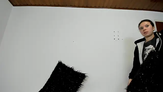 Snapshot of Vanessa_Martinz chatting on November 7, 11:54 am Vanessa Martinz online show from November 7, 11:54 am