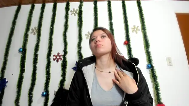 Snapshot of Vanessa_Martinz chatting on December 16, 12:32 pm Vanessa Martinz online show from December 16, 12:32 pm