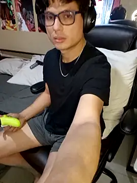 Ais B10 online show from March 7, 4:20 am