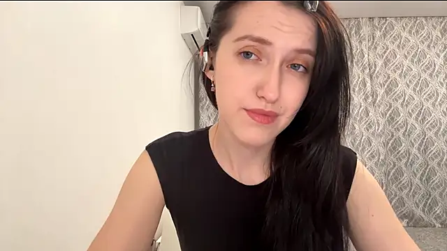 Snapshot of MerrillYeast chatting on October 31, 7:15 pm MerrillYeast online show from October 31, 7:15 pm