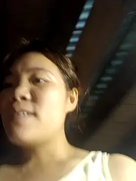 Snapshot of Bany_x chatting on November 7, 2:33 am Bany x online show from November 7, 2:33 am