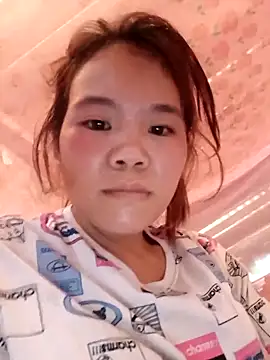 Snapshot of Bany_x chatting on November 9, 7:39 am Bany x online show from November 9, 7:39 am