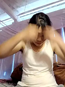 Snapshot of Bany_x chatting on November 24, 1:49 am Bany x online show from November 24, 1:49 am