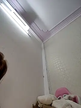 Snapshot of ezabel- chatting on December 16, 12:54 pm ezabel- online show from December 16, 12:54 pm