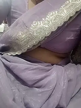 Snapshot of Best_couple2001 chatting on November 1, 3:47 pm Best couple2001 online show from November 1, 3:47 pm