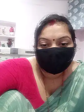 Snapshot of Best_couple2001 chatting on November 5, 7:41 am Best couple2001 online show from November 5, 7:41 am