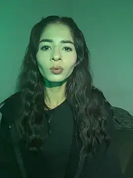 Snapshot of phenixpink22 chatting on November 3, 4:47 am phenixpink22 online show from November 3, 4:47 am