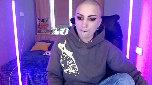 Sweet-n-Strong online show from April 9, 5:18 am