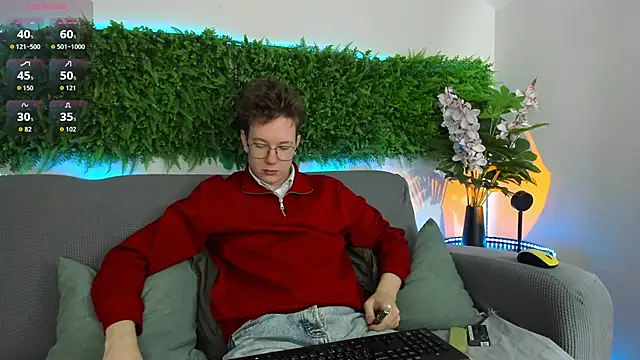 Teddy Parker online show from December 2, 9:25 am