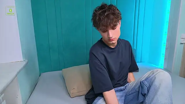 Snapshot of Richard_steele_hot chatting on December 19, 3:52 pm Richard steele hot online show from December 19, 3:52 pm