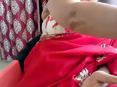 Snapshot of TABOOBREAKERS chatting on January 8, 3:42 am TABOOBREAKERS online show from January 8, 3:42 am