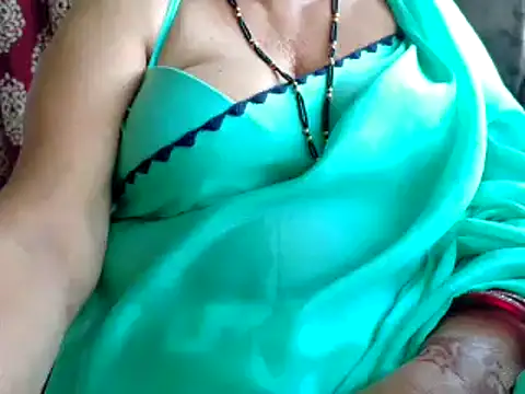 Snapshot of TABOOBREAKERS chatting on January 19, 3:43 am TABOOBREAKERS online show from January 19, 3:43 am