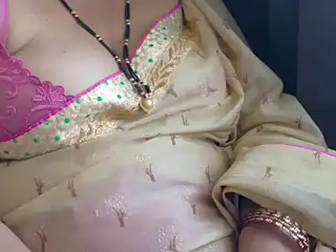 Snapshot of TABOOBREAKERS chatting on February 15, 8:02 am TABOOBREAKERS online show from February 15, 8:02 am