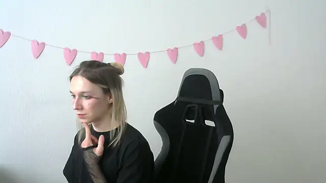 icebenz online show from April 2, 12:14 pm