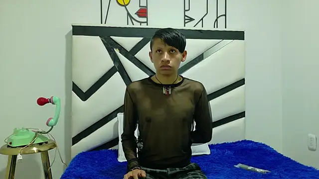 Snapshot of ALEXANDRO_BOVER chatting on October 30, 7:36 pm ALEXANDRO BOVER online show from October 30, 7:36 pm