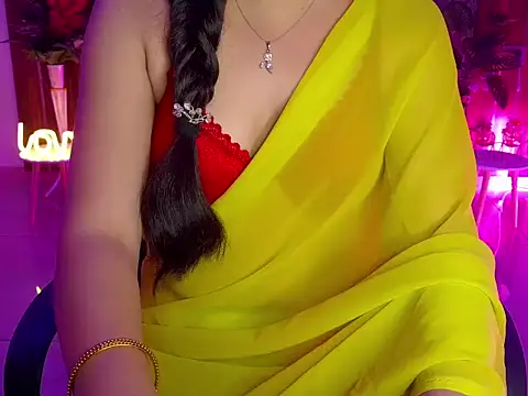 Snapshot of Misha_01 chatting on December 15, 8:13 pm Misha 01 online show from December 15, 8:13 pm